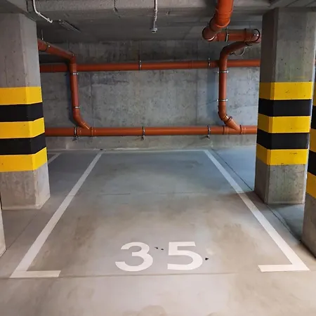 Mieszkanie Ptasia 20 Obok Stadionu I Lotniska Z Darmowym Parkingiem -self Check In شقة بوزنان