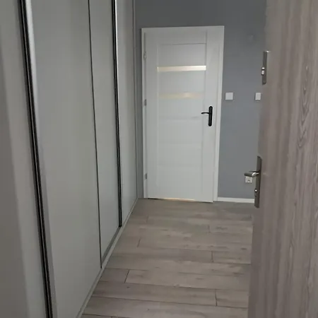 Mieszkanie Ptasia 20 Obok Stadionu I Lotniska Z Darmowym Parkingiem -self Check In Apartment