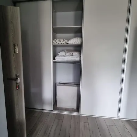 Mieszkanie Ptasia 20 Obok Stadionu I Lotniska Z Darmowym Parkingiem -self Check In شقة