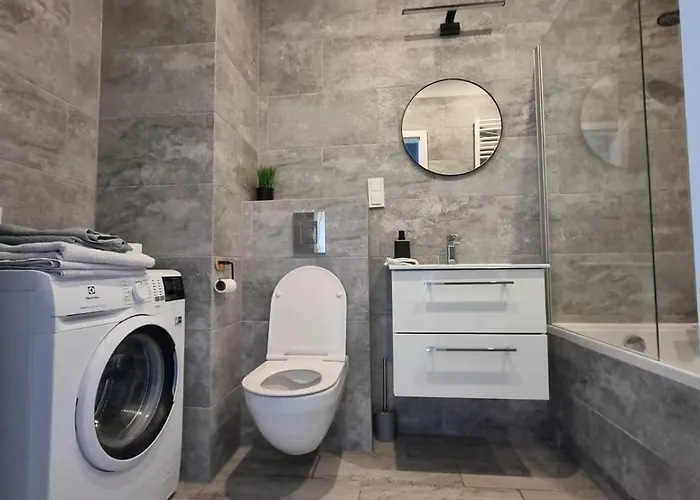 Apartamento Mieszkanie Ptasia 20 Obok Stadionu I Lotniska Z Darmowym Parkingiem -self Check In Poznan